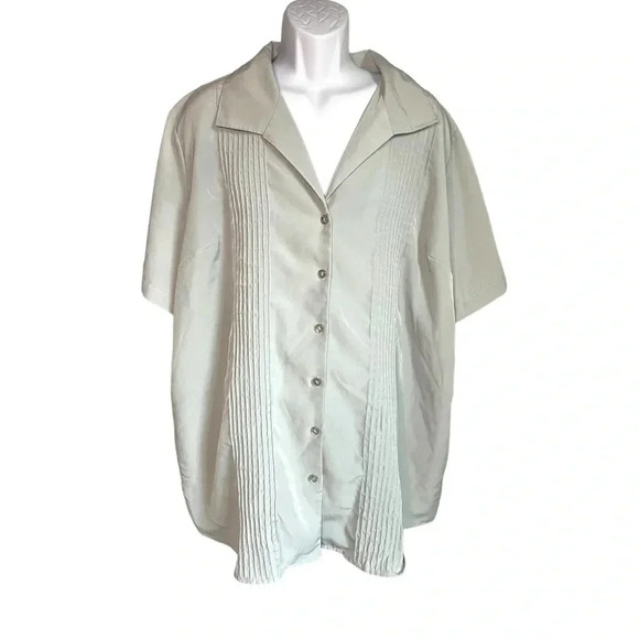 Only Necessities 3X Button Down Short Sleeve Blouse - Light Green - Picture 5 of 7